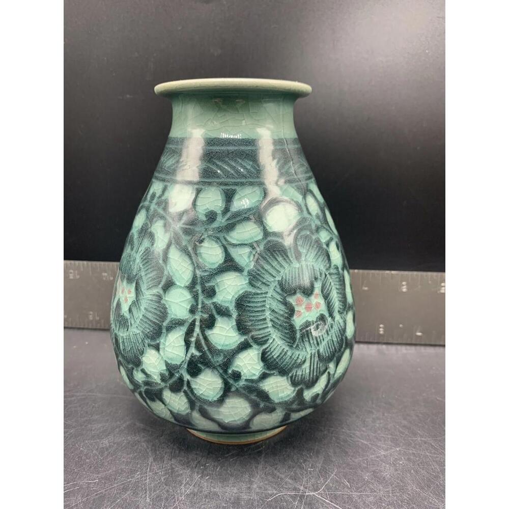 Korean Celadon Green Porcelain Ceramic Art Pottery Flower Art Pottery Asian Vase - Picture 3 of 10